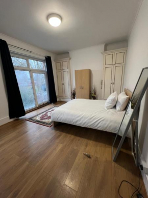Frontline Accommodation, London